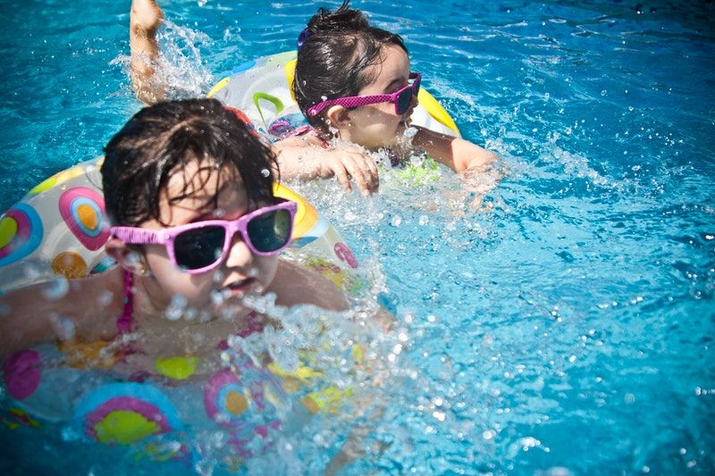 Wasserspiele Kinder: 10 Lustige Und Kühlende Ideen