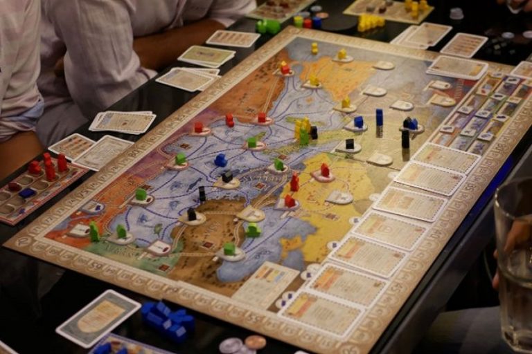 Spiele Für Eine Person Top 9 Solo Brettspiele Lebens Karneval