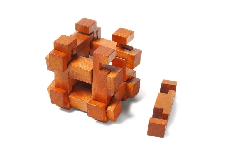Klassisches-Holzpuzzle