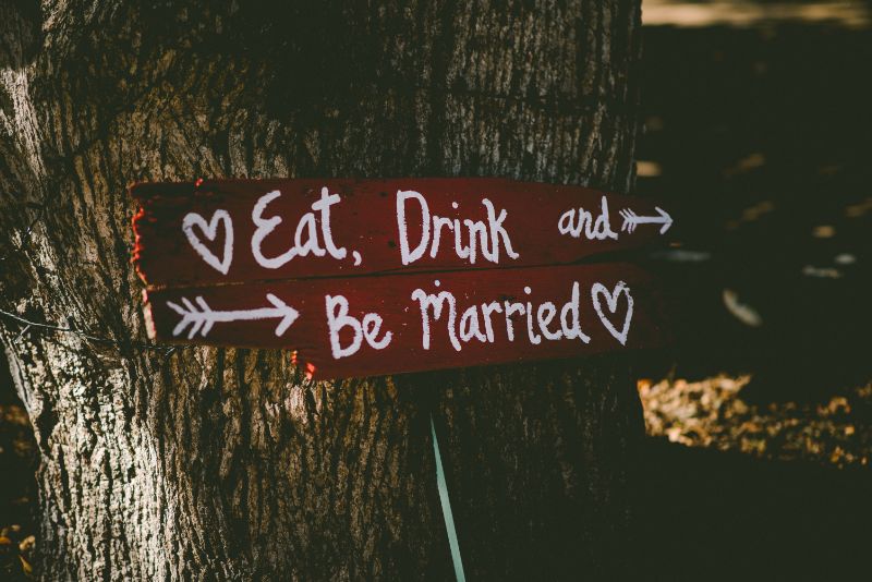 essen-drinken-heiraten-zeichen