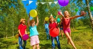 12 Aufregende Luftballonspiele Für Grenzenlosen Spielspaß