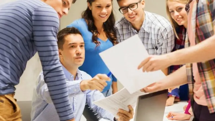 Inselspiel – Demokratie Und Politik Spielerisch Lernen!