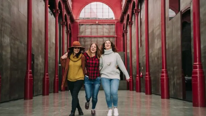 Warm Up Spiele Für Kinder Und Erwachsene: Kennenlernen Mit Mehr Spaß