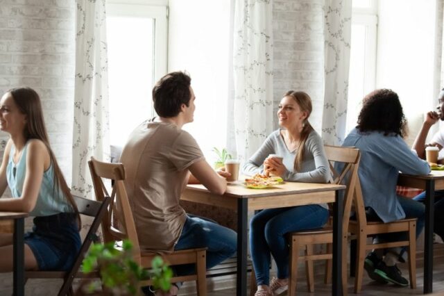 150+ Speed Dating Fragen: Fragenkatalog Gegen Peinliche Stille - Lebens