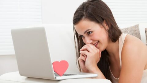Schöne Frau Online-Dating