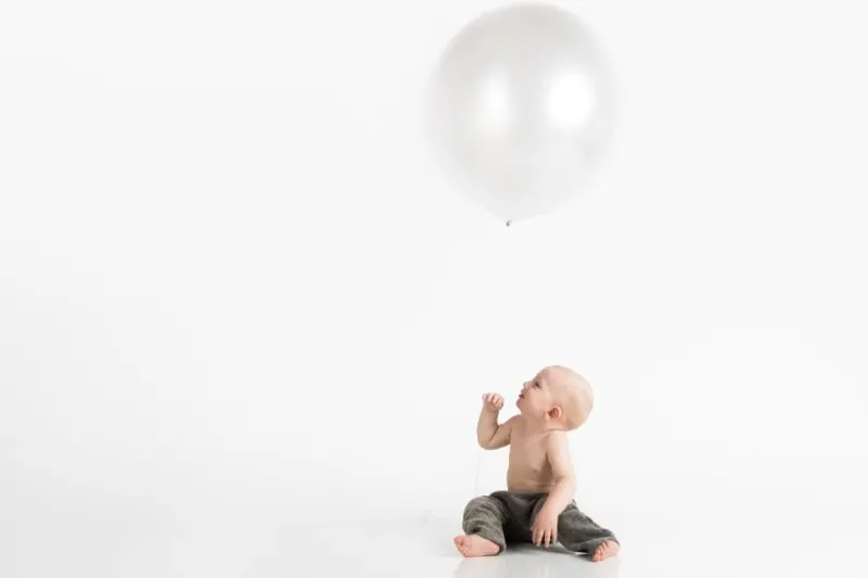 baby-das-ein-ballon-halt