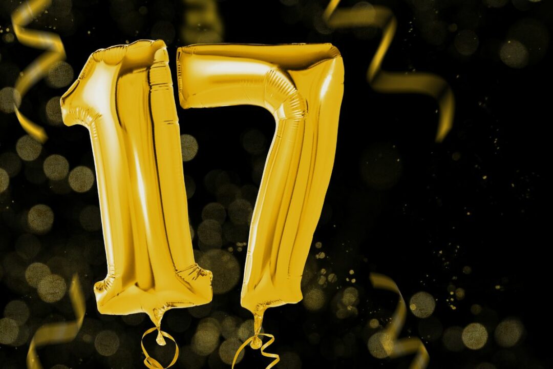 Tolle Sprüche & Glückwünsche Zum 17. Geburtstag Für Mädels Und Jungs