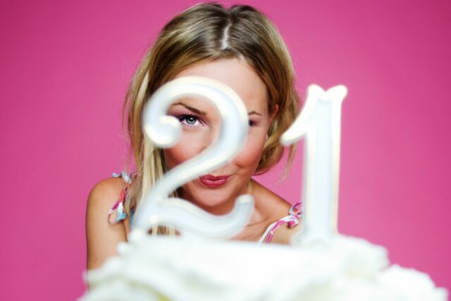 Glückwünsche Zum 21. Geburtstag Ritterschlag Für Das Erwachsenenalter