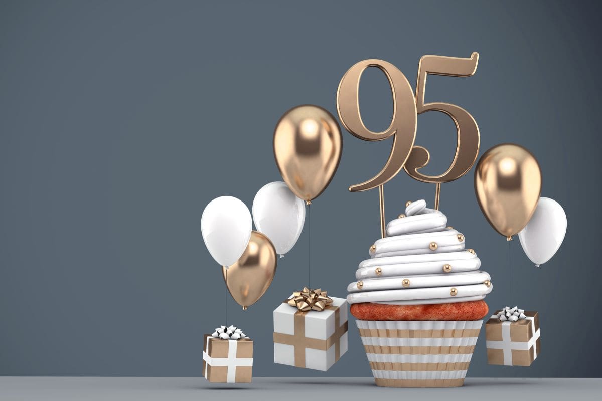 Glückwünsche Zum 95. Geburtstag Liebevolle Ideen Für Die Karte