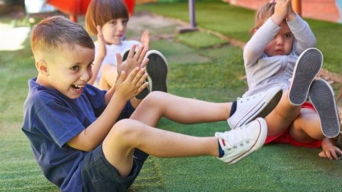 Die Besten Turnideen Kindergarten: Kinderturnen Mit Spiel & Spaß 