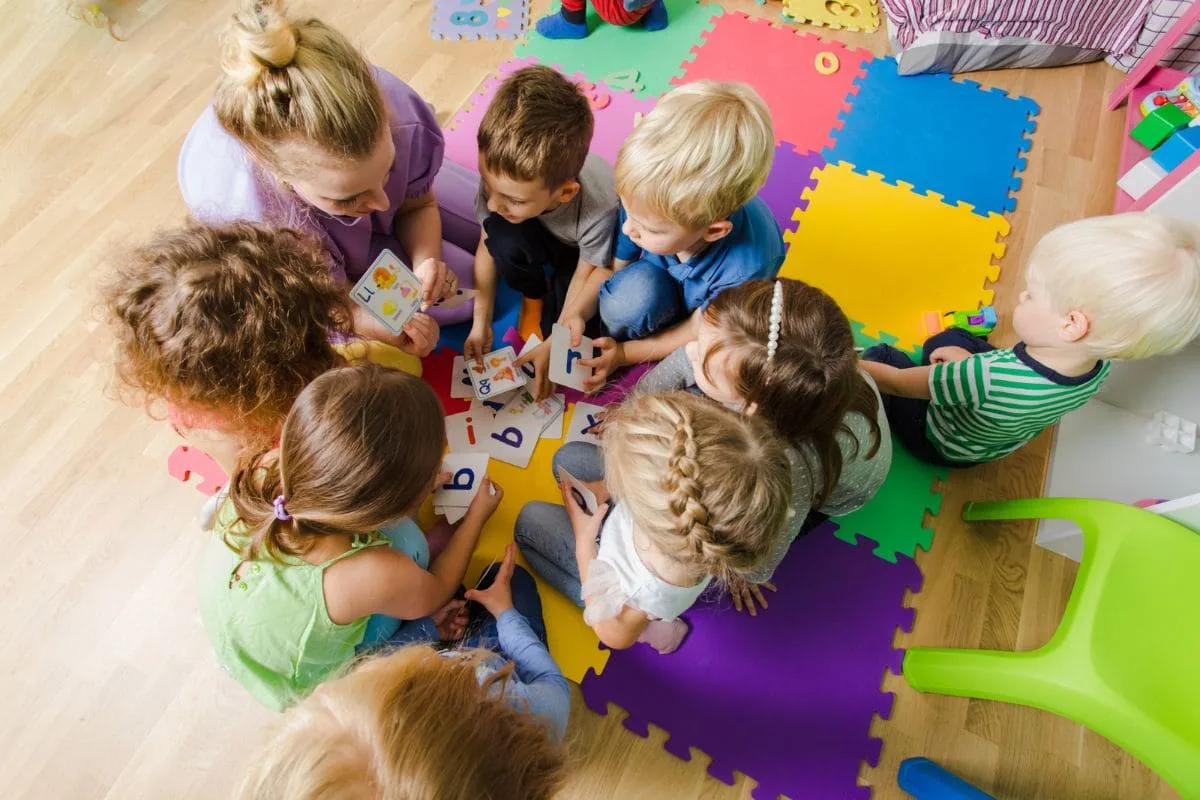 Pädagogische Spiele Für Kinder_ Effektives Lernen Durch Spielspaß