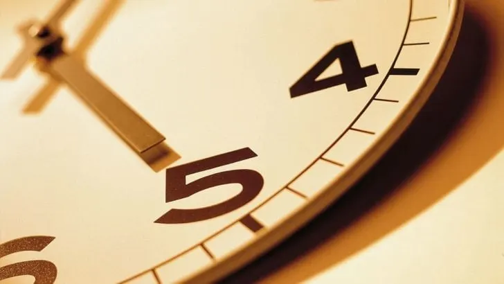 5 Uhr Nachts Aufwachen Spirituelle Bedeutung: Warum Wache Ich Um 5 Uhr Auf?