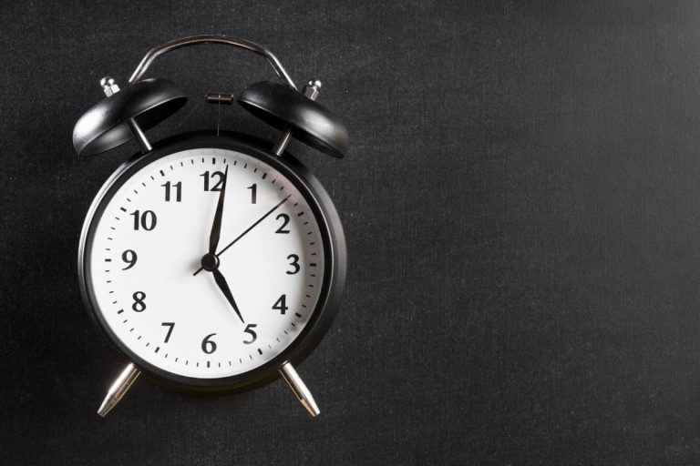 5 Uhr Nachts Aufwachen Spirituelle Bedeutung Warum Wache Ich Um 5 Uhr Auf? Lebens Karneval